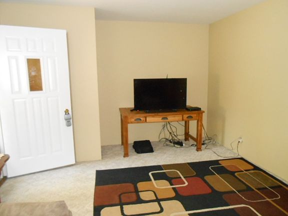 2nd image of 1320 Burlington Blvd