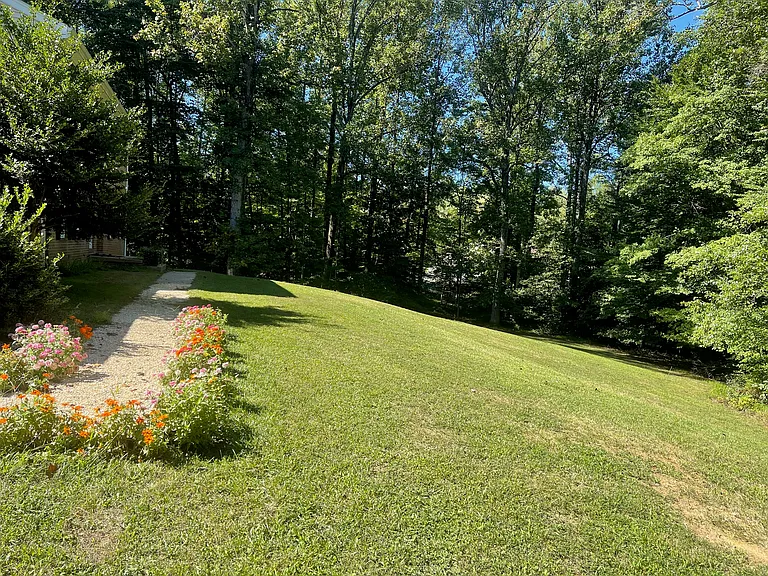 11506 Club Ct — Photo 4