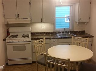 381 1/2 E Beau St, Washington, PA 15301