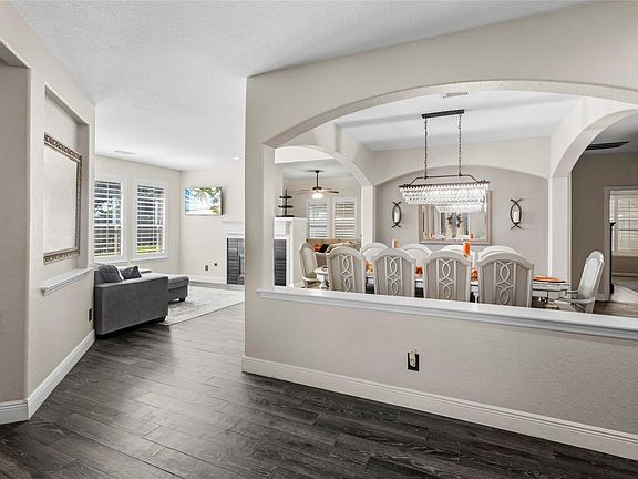 5th image of 9506 Eddys Edge Ct