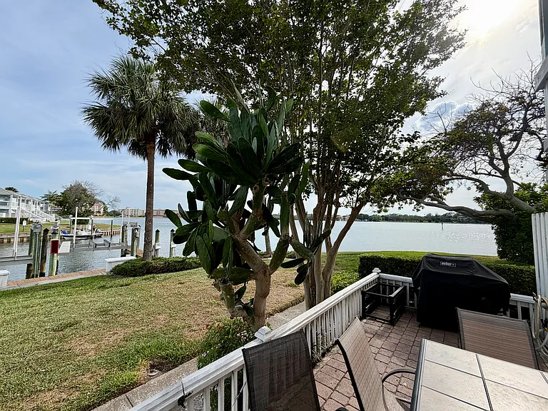 5009 Starfish Dr SE #B — Photo 8