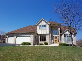 16575 Lake Ridge Dr N, Maple Grove, MN 55311