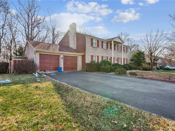 612 Westshire Dr, Greensburg, PA 15601