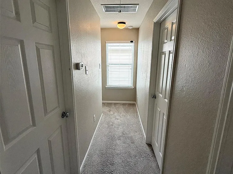 11930 Jelicoe Dr — Photo 17