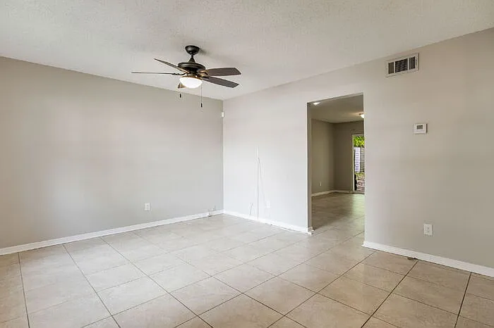 6240 Lanier Dr — Photo 21