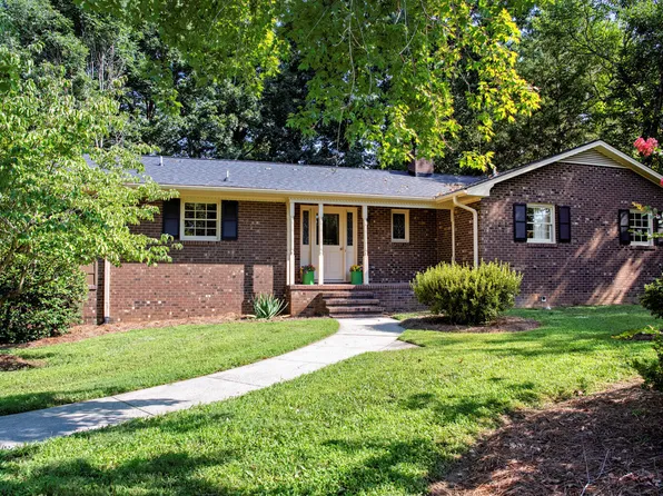 1921 Henry Rd, Graham, NC 27253