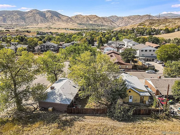16745 Golden Hills Rd — Photo 16