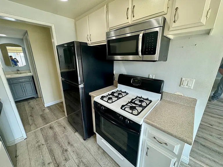 1360 W Lambert Rd #96 — Photo 3