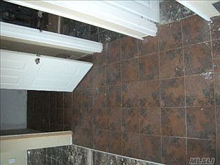 3rd image of 2710 Eagle Ave