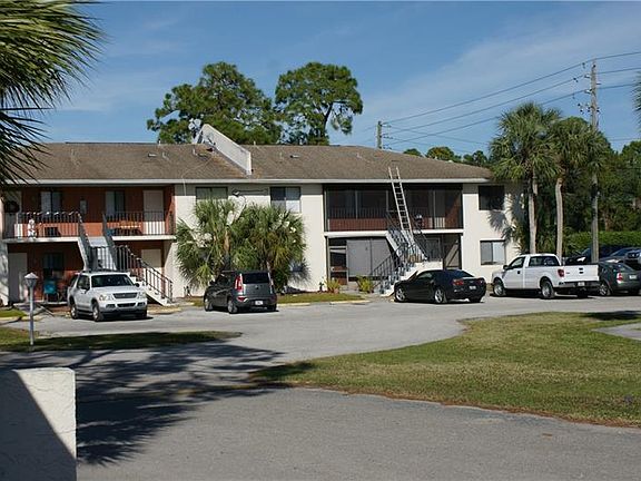 2nd image of 22523 Westchester Blvd #F