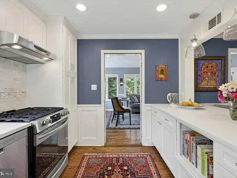2212 Reddfield Dr — Photo 18