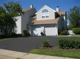 507 Cedar Hollow Dr, Yardley, PA