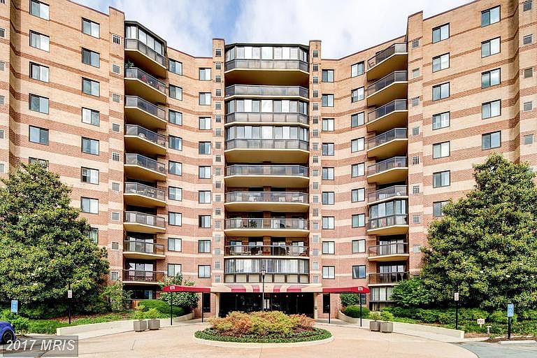 1st image of 8370 Greensboro Dr APT 402