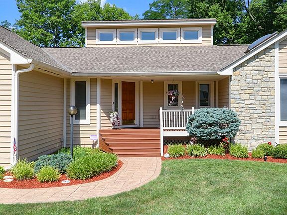 2nd image of 3746 Renoir Pl