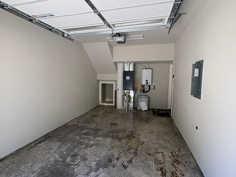3611 NE Minnehaha St #B — Photo 12