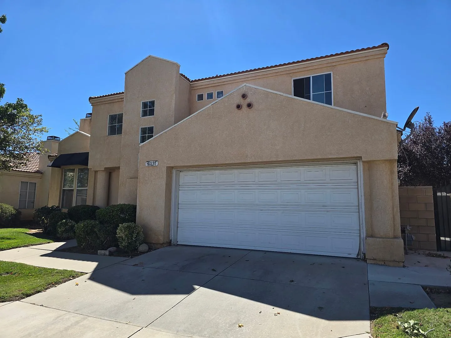40137 La Cota Dr Palmdale CA 93550 — Photo 2