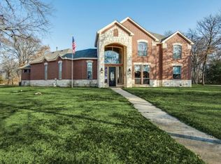 500 E Oak Shores Dr, Crossroads, TX 76227