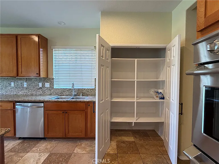 6045 Medinah St — Photo 14