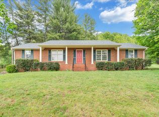 9590 Lee Hwy, Fincastle, VA 24090