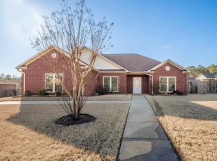 129 Silverleaf St, Hot Springs, AR 71901