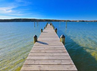 285 Barnes Rd, Oak Bluffs, MA 02557