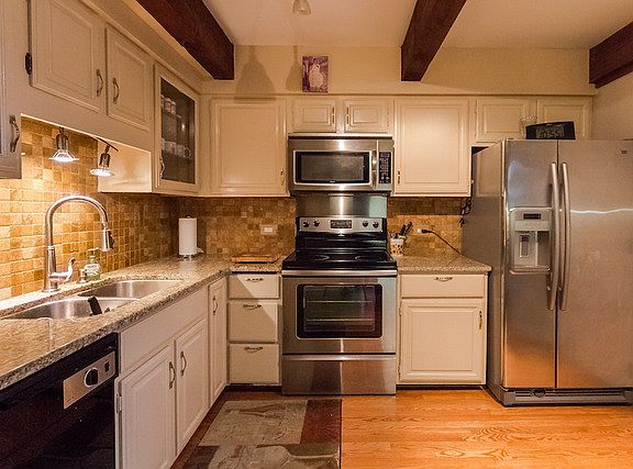3rd image of 6600 W Wood River Dr #206