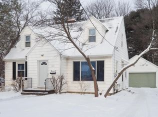 1521 Royce Ave, Kalamazoo, MI 49001