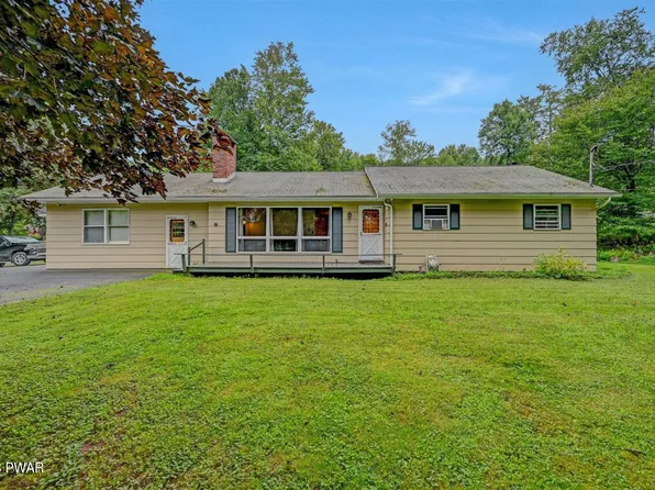 295 Steep Hill Rd, Beach Lake, PA 18405