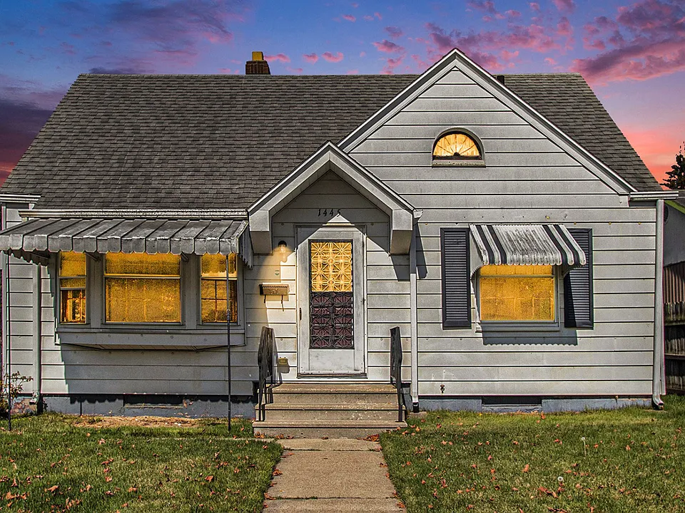 1445 Mishawaka Ave