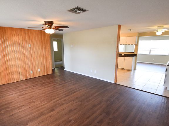 2nd image of 8616 Lantana Dr