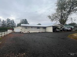 2160 Valleyview Dr, Clarkston, WA 99403