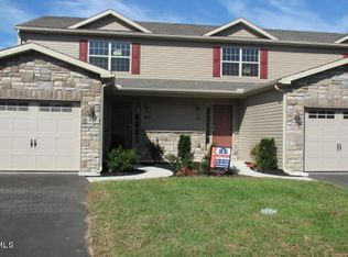 59 N Oakwood Ln, Selinsgrove, PA 17870