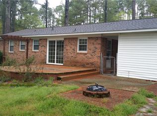 306 E 6th Ave, Raeford, NC 28376