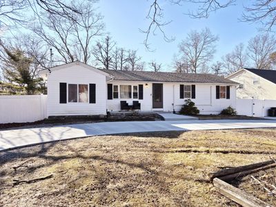 149 W End Avenue, Shirley, NY, 11967