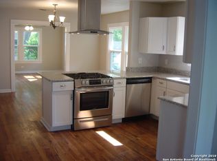1725 San Francisco, San Antonio, TX 78201