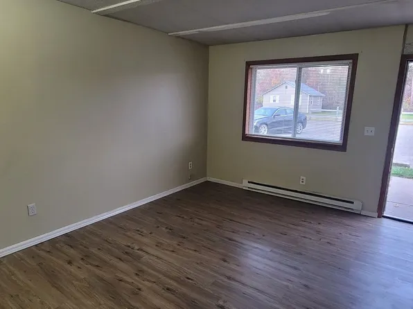 146 Inglewood St NW, 146 Inglewood St NW #G, Bemidji, MN 56601