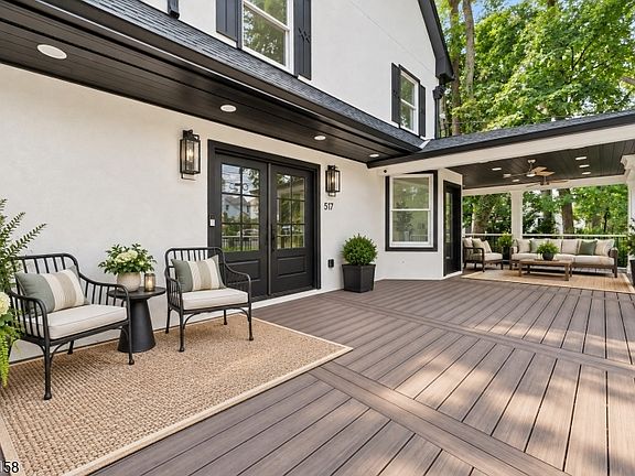 3rd image of 517 Park St