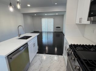 8 Central Dr APT 4, Nanuet, NY 10954