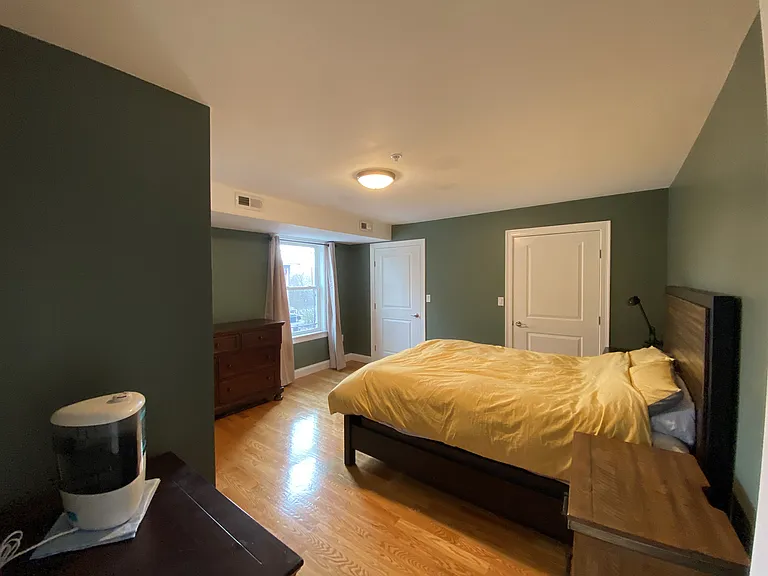 25-27 Albion St #2 — Photo 14