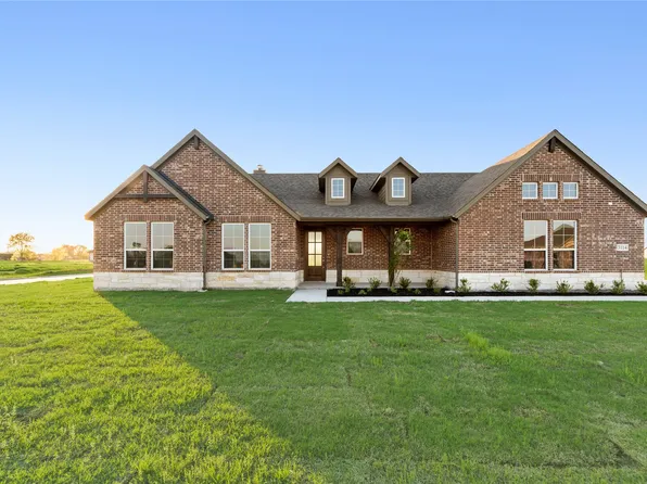 3114 White Oak Rd, Terrell, TX 75161