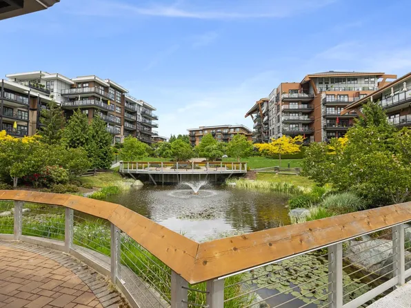741 Travino Ln #104, Saanich, BC V8Z 0G3