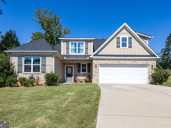 183 Piedmont Lake Dr, Gray, GA 31032