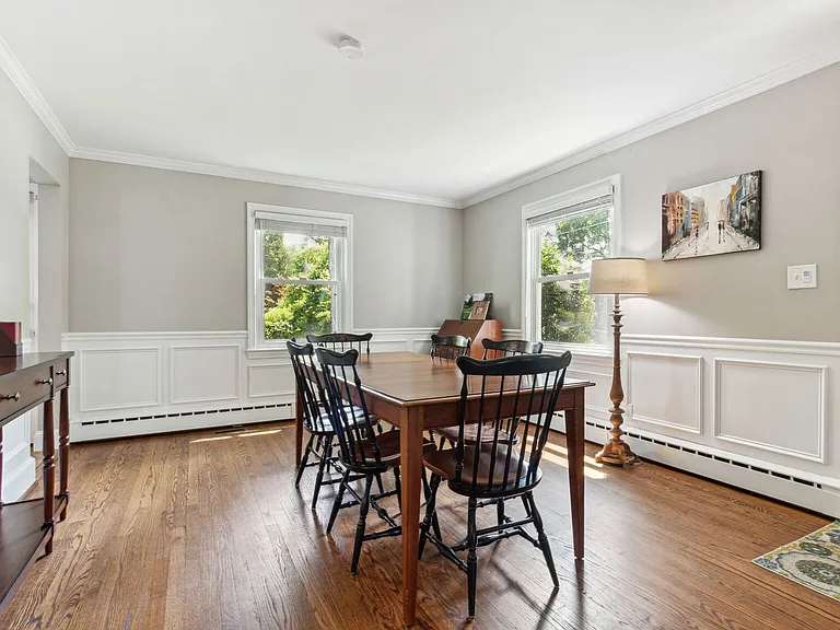 9909 Gardiner Ave — Photo 33