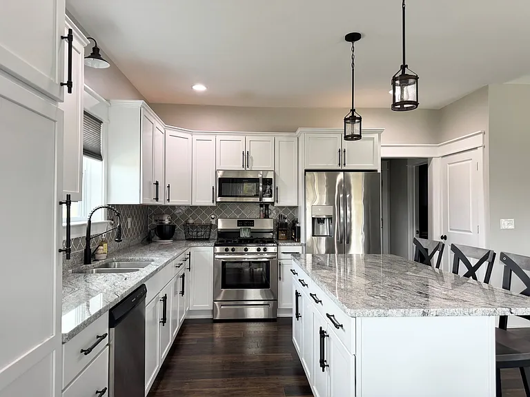 1285 Sweet Grass Trl — Photo 14