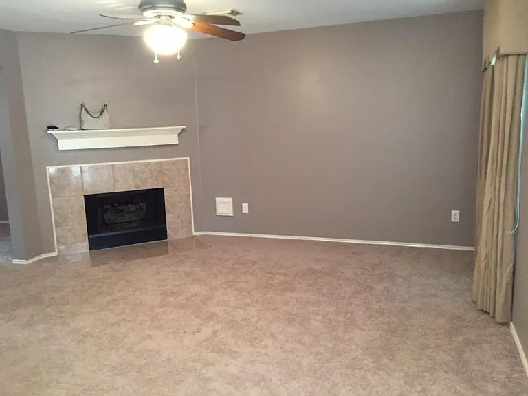 11822 Alex Ln — Photo 10