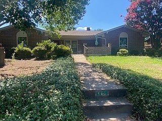 1st image of 1405 Fernwood Dr