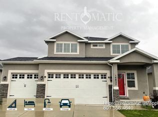 14857 S Chimney Pass Dr, Bluffdale, UT 84065