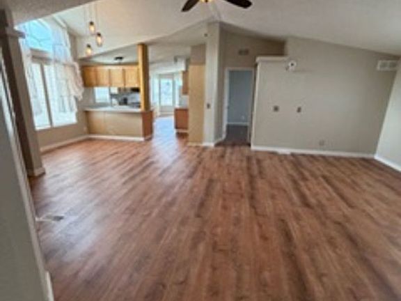 3rd image of 1521 Garfield Ave