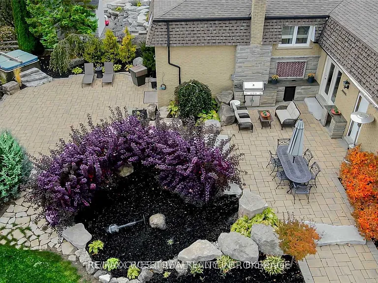 147 Ellis Ave — Photo 17