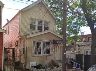 8641 77th St, Woodhaven, NY 11421